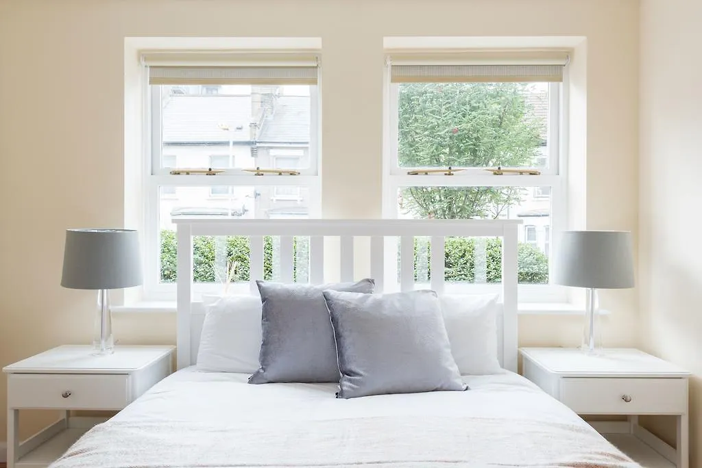 Stratford Saffron Apartment London