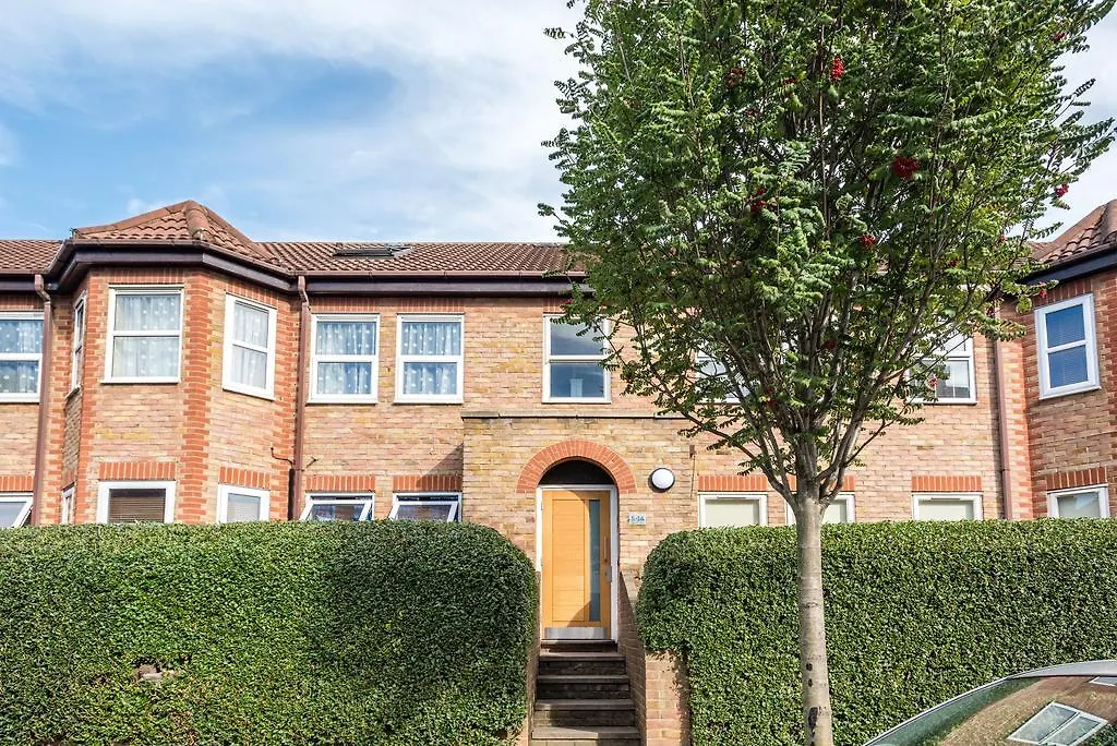 Stratford Saffron Apartment  London